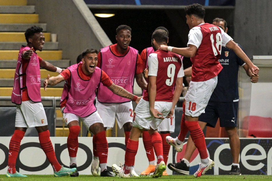 在回顾全场 在回顾全场